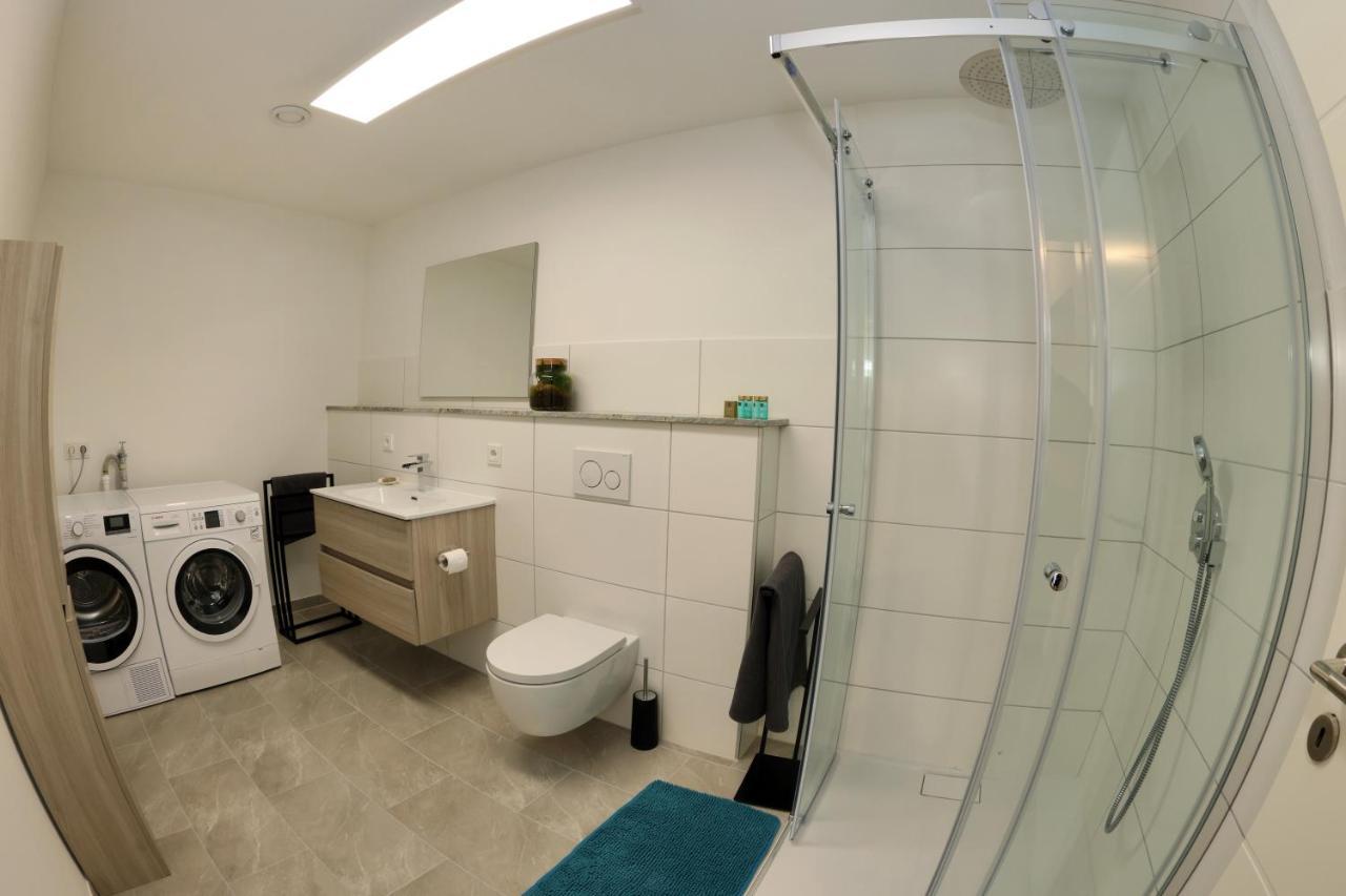 Modern Und Neu, Top Ausstattung Mit Kaffeevollautomat, 2X Netflix-Tv, Lueftungsanlage, Geschirrspueler Wallerfangen Extérieur photo